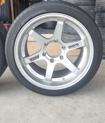 ขายล้อมือ2 TE37 ขอบ18 หน้า9.5 พร้อมยาง 2 ล้อ