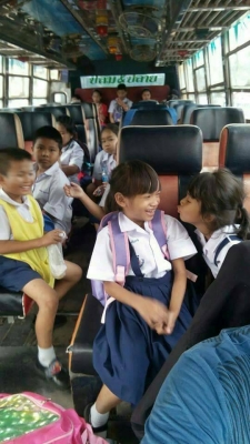รถบัสอีซุ 175