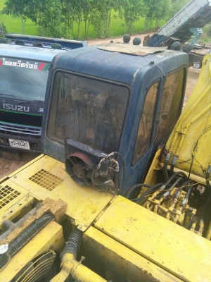 ขายรถขุดแบ็คโค SK200-3 มาร์คทรีไฟฟ้าครบ โซ่ใหม่2เส้น เอกสารใบอินวอยซ์ช่วงล่างดีสภาพพร้อมใช้