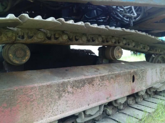 ขายรถขุดKOMATSU PC200-3สภาพใช้งาน ปั๊มเดิมเครื่องเดิม ขายรถขุดKOMATSU PC200-3สภาพใช้งาน ปั๊มเดิมเครื่องเดิม