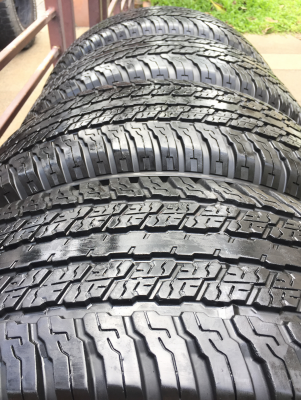 ยาง Yokohama 265 65 17 กลางปี15 ดอกเต็ม ใช้ยาว ราคาไม่แพง