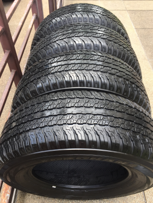 ยาง Yokohama 265 65 17 กลางปี15 ดอกเต็ม ใช้ยาว ราคาไม่แพง