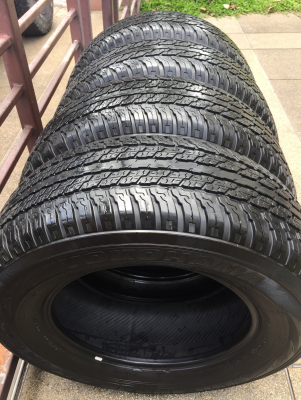 ยาง Yokohama 265 65 17 กลางปี15 ดอกเต็ม ใช้ยาว ราคาไม่แพง