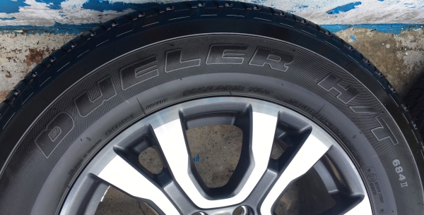 แม็กป้ายแดง New ford ranger wildtrak ขอบ18 พร้อมยางป้ายแดง Bridgestone 265-60-18 ปี17