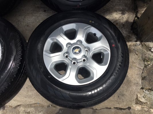 ล้อแม็กเชฟโรเลต พร้อมยาง 215-70-16 ปี17ป้ายแดง