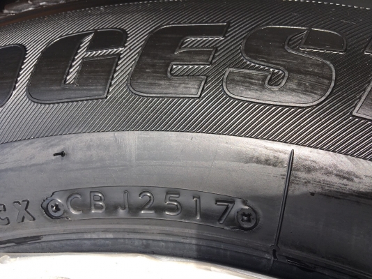 ล้อแม็กเชฟโรเลต พร้อมยาง 215-70-16 ปี17ป้ายแดง