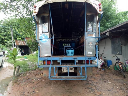 ขาย 155,000 บาท ISUZU TLD56 รถนักเรียน เครื่อง 4BC2-100 แรง หัวบาง ยางดี คัสชีสวย เอกสารเล่มทะเบียน  รถอยู่ จ.ร้อยเอ็ด โทร&amp;ไอดีไลน์ 0610710295