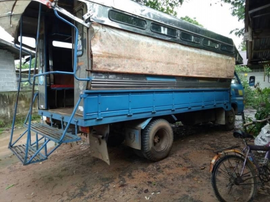 ขาย 155,000 บาท ISUZU TLD56 รถนักเรียน เครื่อง 4BC2-100 แรง หัวบาง ยางดี คัสชีสวย เอกสารเล่มทะเบียน  รถอยู่ จ.ร้อยเอ็ด โทร&amp;ไอดีไลน์ 0610710295