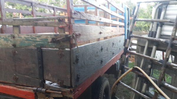 อีแต๋นเครื้องอีซูซู 74 แรง แหนบสองชั้น