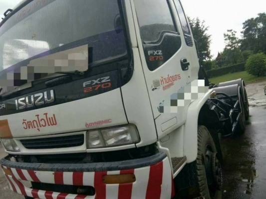 ขาย 795,000 หัวลาก ISUZU DECA  270  ปี 43  เครื่องดี เกียร์แรง หัวบาง ยางดี คัชชีสวย  เอกสารเล่มทะเบียนพร้อมโอน รถอยู่ ขอนแก่น 090-772-3710 090-772-3708