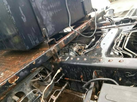 ขาย 795,000 หัวลาก ISUZU DECA  270  ปี 43  เครื่องดี เกียร์แรง หัวบาง ยางดี คัชชีสวย  เอกสารเล่มทะเบียนพร้อมโอน รถอยู่ ขอนแก่น 090-772-3710 090-772-3708