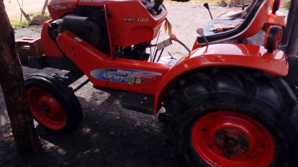 krt140 ไม่มีดันหน้า  มีผาลหลัง ล้อเหล็ก  เล่มทะเบียนพร้อม