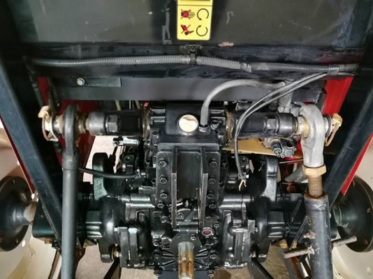 ยันร์ม่า EF393T 4 WD ใบมีดดันหน้า ผานหลัง  พร้อมใช้งาน..จัดส่งฟรี