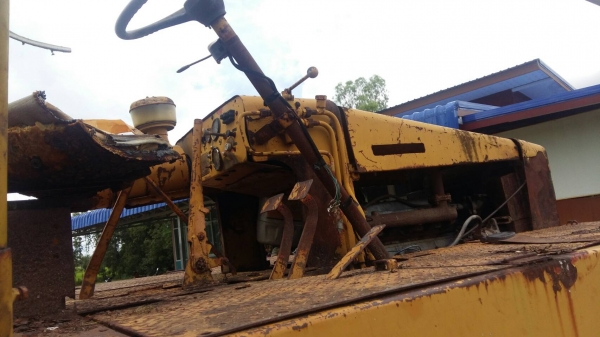 ขายด่วน รถบด WATANABE 11ล้อ เครื่องดี ระบบพร้อมใช้งาน เอกสารสัญญาซื้อขาย สนใจโทรสอบถาม 093-0764943 088 -3223272 k ตั้ม