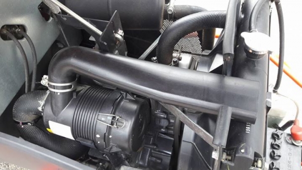 ขายคูโบต้าB2140 โครงกันอ้อย+โรตารี่80 เล่มพร้อม สวยๆเดิมๆ ใช้งานน้อย 103 ชั่วโมง โทร 0872016577