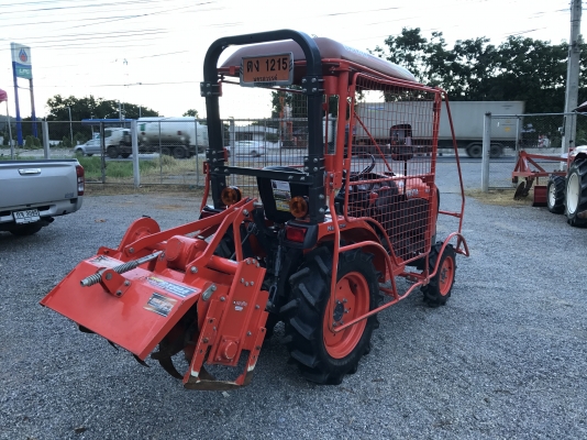 ขายคูโบต้าB2140 โครงกันอ้อย+โรตารี่80 เล่มพร้อม สวยๆเดิมๆ ใช้งานน้อย 103 ชั่วโมง โทร 0872016577