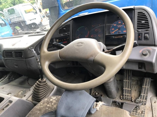 ขายหัวเก๋ง Hino Profia นำเข้าจากญึ่ปุ่น100\% ราคาถูกๆ สนใจติดต่อ 094-995-6265