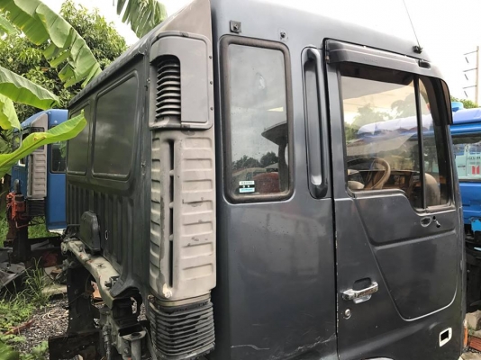 ขายหัวเก๋ง Hino Profia นำเข้าจากญึ่ปุ่น100\% ราคาถูกๆ สนใจติดต่อ 094-995-6265