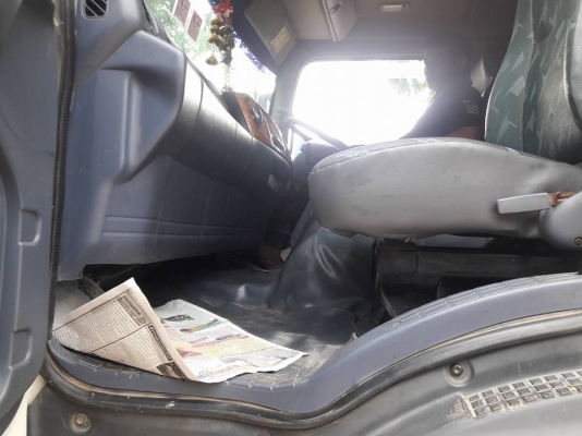 Hino 320 แรง ปี 49 กระบะดัมพ์สามมิตร มีระบบลากพ่วง พร้อมใช้งาน