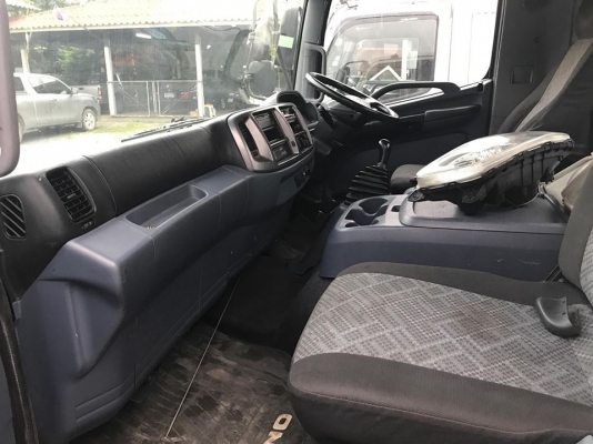 ขายหัวเก๋ง HINO Mega นำเข้าจากญึ่ปุ่น100\% ราคาถูกๆ สภาพสวยๆมาก สนใจติดต่อ 094-995-6265