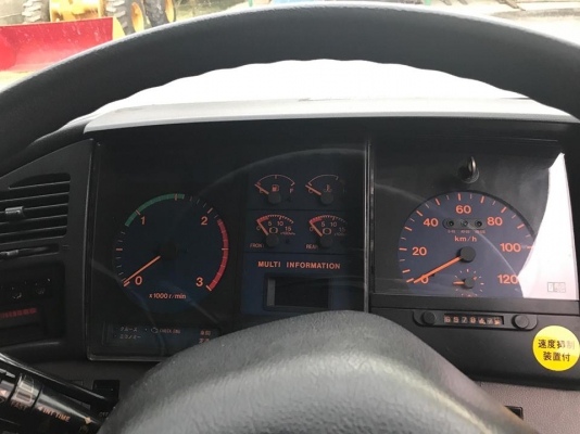 ขายหัวเก๋ง HINO Profia(ABS) นำเข้าจากญึ่ปุ่น100\% ราคาถูกๆ สภาพสวยๆมาก สนใจติดต่อ 094-995-6265