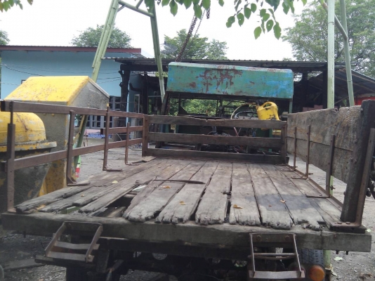 โครงอีแต๋นกระบะคอกไม้เล็ก พร้อมใช้งาน โครงอีแต๋นกระบะคอกไม้เล็ก พร้อมใช้งาน