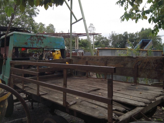 โครงอีแต๋นกระบะคอกไม้เล็ก พร้อมใช้งาน โครงอีแต๋นกระบะคอกไม้เล็ก พร้อมใช้งาน