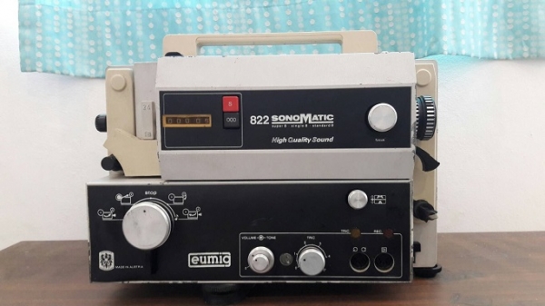 ขายเครื่องฉายหนัง 8 มม.สองเครื่องถูกๆครับ ขายเครื่องฉายหนัง 8 มม.สองเครื่องถูกๆครับ