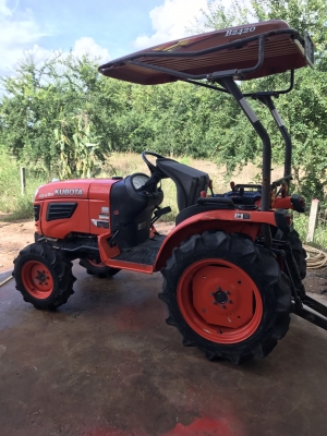 ขายรถไถคูโบต้าB2420ตัวเปล่าสภาพเดิมๆคับ ราคา165,000บาทคับ