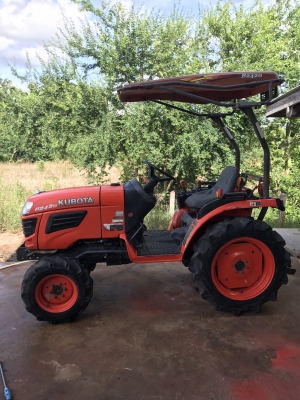 ขายรถไถคูโบต้าB2420ตัวเปล่าสภาพเดิมๆคับ ราคา165,000บาทคับ