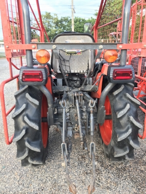 ขายรถไถคูโบต้าB2420พร้อมโครงกันอ้อยรถสภาพเดิมๆคับราคา198,00คับ