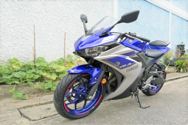 R3 2015 วิ่ง2000โล รถบ้านมือเดียว สด-ผ่อน รูดบัตรได้