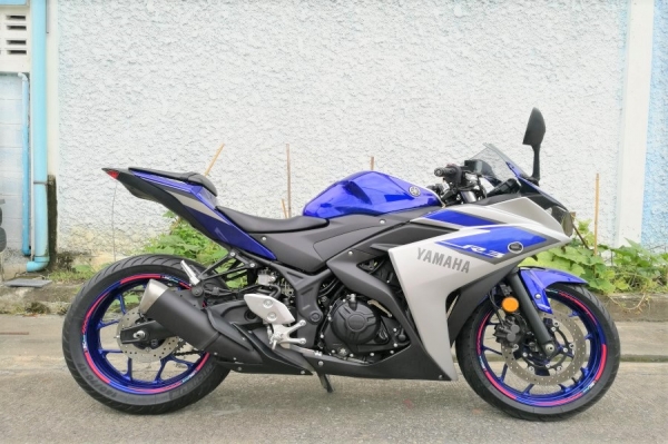 R3 2015 วิ่ง2000โล รถบ้านมือเดียว สด-ผ่อน รูดบัตรได้ R3 2015 วิ่ง2000โล รถบ้านมือเดียว สด-ผ่อน รูดบัตรได้