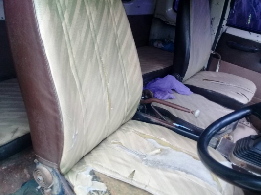 470000 บาท อิสุสุร็อกเล็ก2เพลา 175แรง ทะเบียนพร้อมโอน