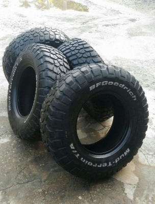 ขายยาง BF KM2 265/75/16(32&quot;)