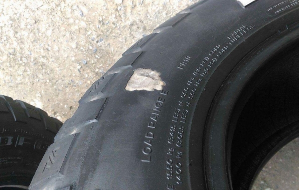 ขายยาง BF KM2 265/75/16(32&quot;)