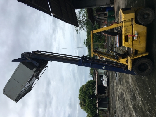 ขายโฟล์คลิฟท์ ดีเซล2ตัน เสา4เมตร งาเท พร้อมปุ้งกี๋