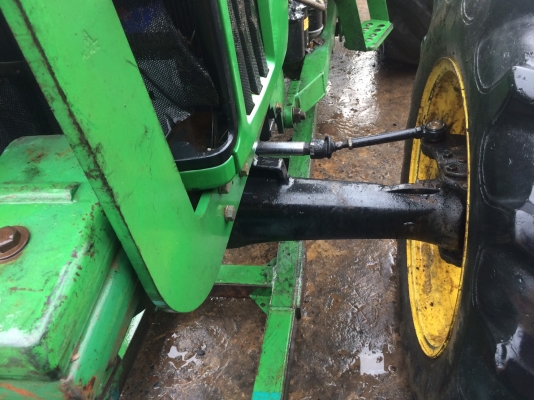 359000บาทครับ จอร์นเดียร์60แรง 5310K ถูกๆด่วน