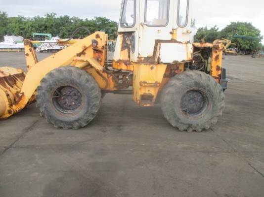 ขายรถตักล้อยาง YANMAR/** รุ่น Y41WA/***เครื่องยนต์ 4TNA78T เชื้อเพลิง ดีเซล เก่าจากนอกมีเอกสารพร้อมข