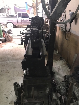 ขายเครื่องกลึง 12ฟุต 6ฟุต แท่นอัด100ตัน