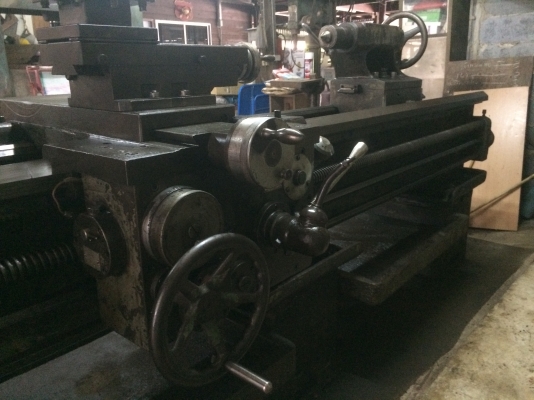 ขายเครื่องกลึง 12ฟุต 6ฟุต แท่นอัด100ตัน
