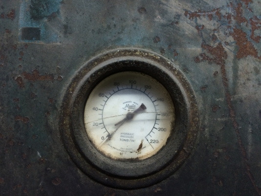 ขายเครื่องกลึง 12ฟุต 6ฟุต แท่นอัด100ตัน