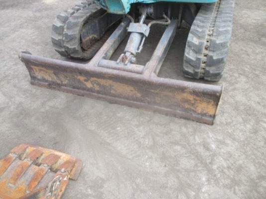 ขายรถขุด KUBOTA U30-3 สภาพพร้อมลุยงาน ชั่วโมงการทำงาน 3xxx ชั่วโมง ระบบไว เครื่องสวย เก่านอกญี่ปุ่นแท้ ไม่เคยใช่งานในไทย มีเอกสารใบอินวอย ติดต่อเจ้าของโดยตรง: 096-5411713 หรือ 092-5768909 (เสี่ยบาส)