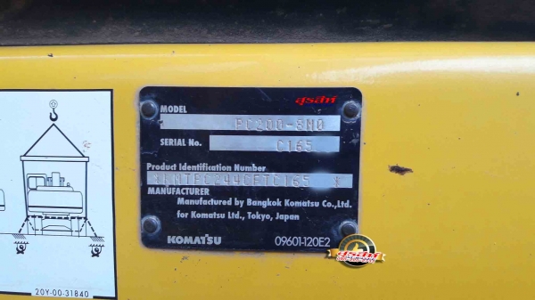 รวมรถแบคโฮ KOMATSU ขายดาวน์ ทั่วประเทศ ตามรุ่น สเปค และงบประมาณของท่าน