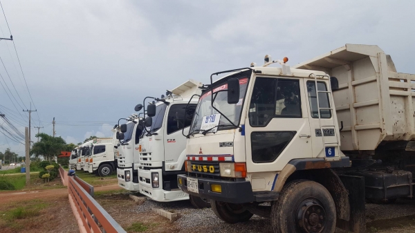 ดำสุโขทัย รับซื้ออขาย-แลกเปลี่ยนรถบรรทุกทุกชนิด ,รับจัดไฟแนนซ์ รถคุณภาพดี ใส่ใจลูกค้า สนใจติดต่อได้ที่ ดำสุโขทัย โทร 089-7087998,081-7855503 หรือเยี่ยมชมเว็ปไซได้ที่ www.dum-Sukhothai.com หรือติดตามเพจ ดำสุโขทัย เรายินดีให้บริการค่ะ