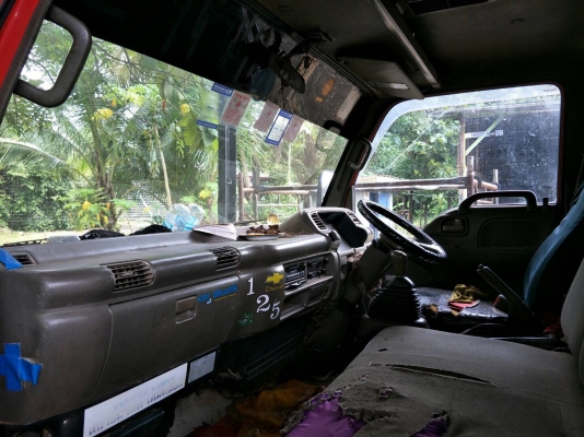 Isuzu NPR66LX 120แรงฝาขาว ห้างแท้ปี41 พร้อมหลังคาโดยสาร กะบะยาว4.30ม เล่มพร้อมโอน