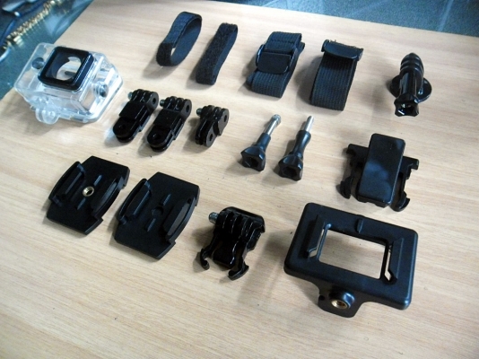 Case Action Camera Waterproof พร้อมอุปกรณ์ เสริม