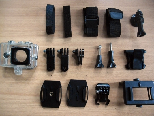 Case Action Camera Waterproof พร้อมอุปกรณ์ เสริม