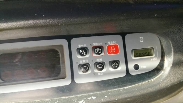 ขาย 790,000  SUMITOMO SH 200-3 ทำงาน 9,324 ชม. ไฟฟ้าครบ  เครื่องดี ปั้มแรง โช่หนา เอวแน่น แอร์เย็น  เอกสารเล่มทะเบียน รถอยู่ จ.บุรีรัมย์ อ.นางรอง 090-772-3710 090-772-3708