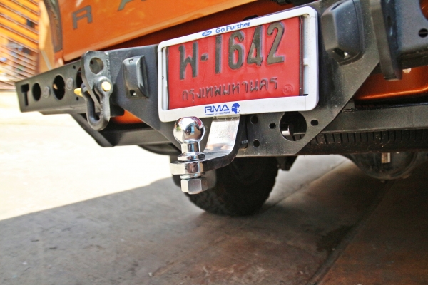 ชุดหัวลากเทเลอร์ชุบโครเมียมติดท้ายรถพร้อมหัวบอลและตัวล๊อค1500บ.